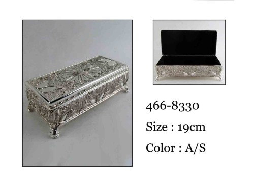 466-8330.jpg