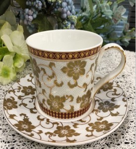 Filiżanka porcelana spodek orientalny wzór kwiaty