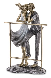 Figurka zakochani para młodzi ona i on prezent