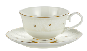 Delikatne filiżanki do kawy herbaty 2 + 2 kwiaty