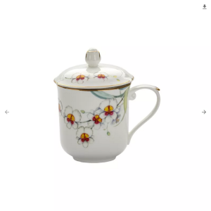 Kubek z zaparzaczem porcelanowy + pokrywka + sitko kwiaty Bone China