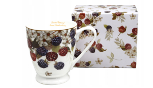 Elegancki porcelanowy kubek jumbo Queen Isabell z motywem owoców leśnych