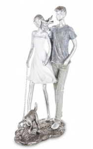 Figurka Para Ona On Kobieta Mężczyzna Miłość spacer z pieskiem spacerują