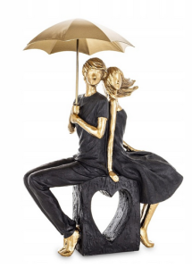 Figurka Para Ona On Kobieta Mężczyzna Miłość siedzą na sercu pod parasolem